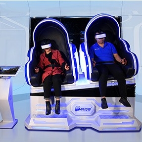 Podwójne krzesło VR Egg Chair 2500W 9D symulator wirtualnej rzeczywistości dla strefy VR